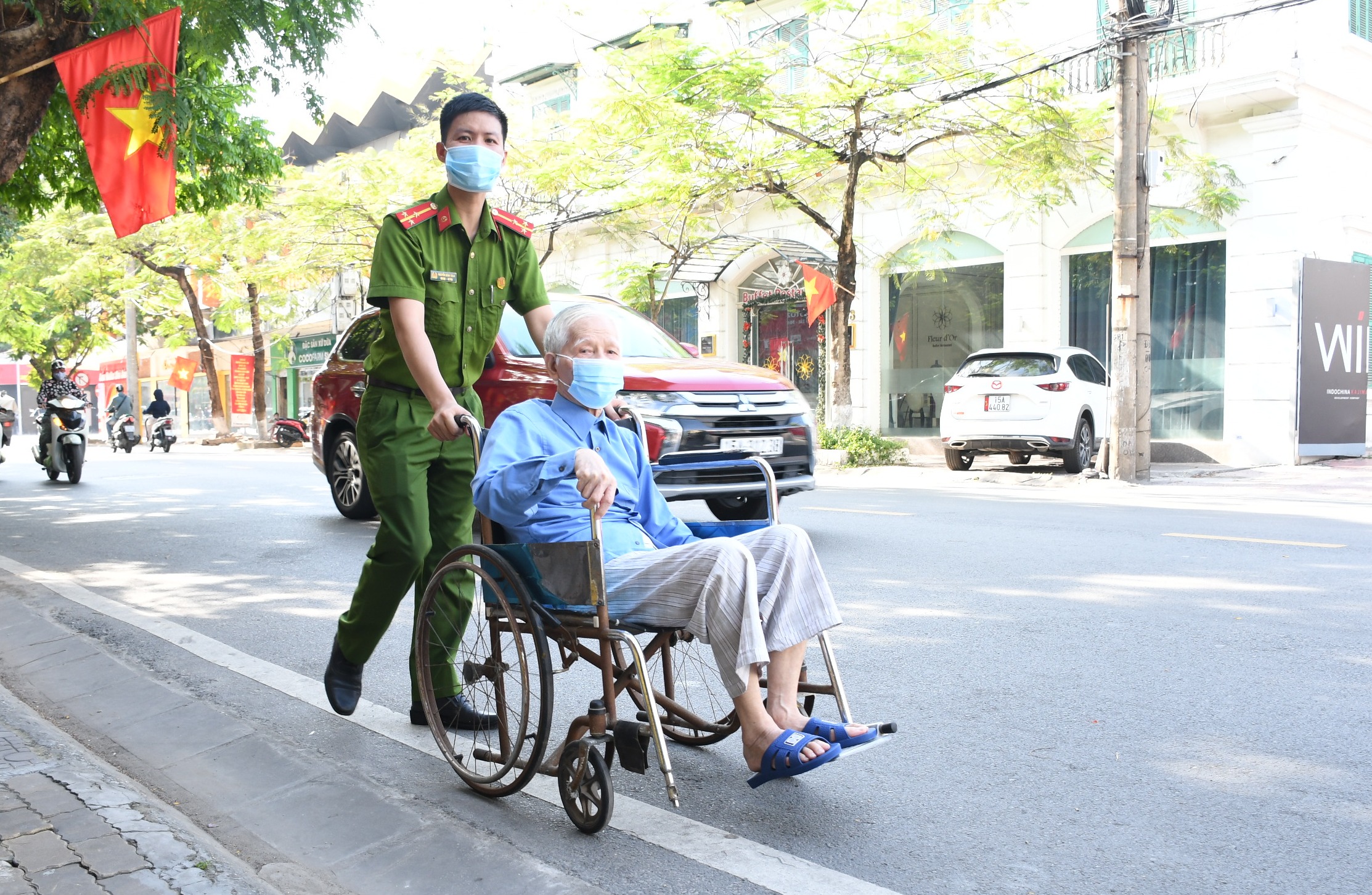 Thông báo lịch cấp căn cước công dân gắn chíp điện tử ngày 09/6/2021 trên địa bàn thành phố